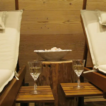 Cuore Delle Dolomiti Alloggi Vacanze *
