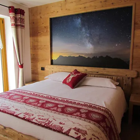 Cuore Delle Dolomiti Alloggi Vacanze 度假居